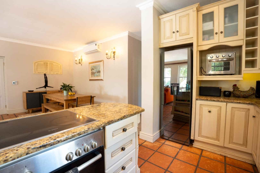 2 Bedroom Property for Sale in Franschhoek Western Cape
